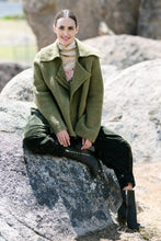 Load image into Gallery viewer, Maud Dainty Shetland Cardigan