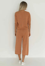 Load image into Gallery viewer, Humidity Traveller Pant in Cinnamon
